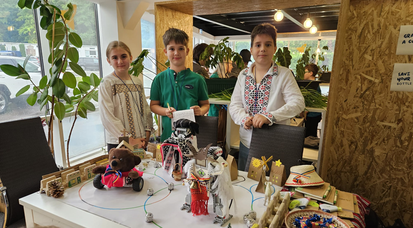 Brândușa, Rareș și Tiberiu alături de proiectul de robotică